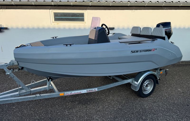 SeaStorm Advantage 12