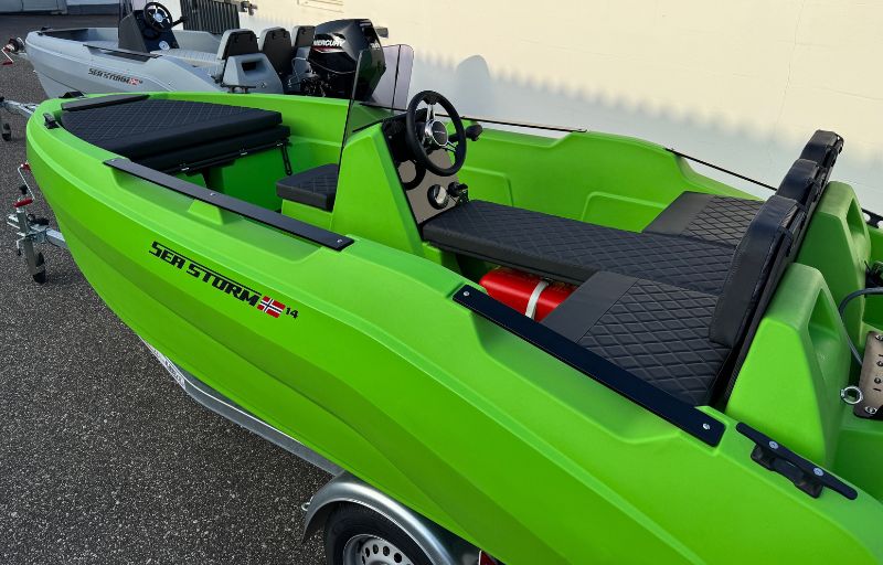 SeaStorm Advantage 14