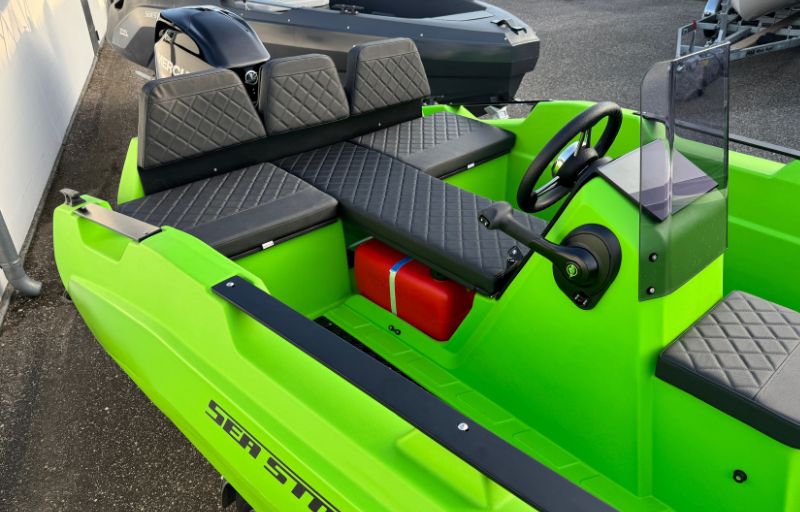 SeaStorm Advantage 14