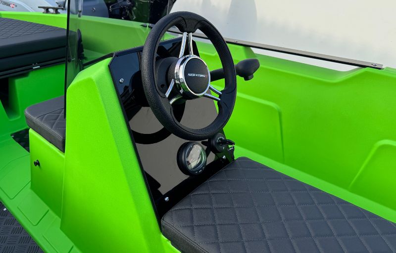SeaStorm Advantage 14