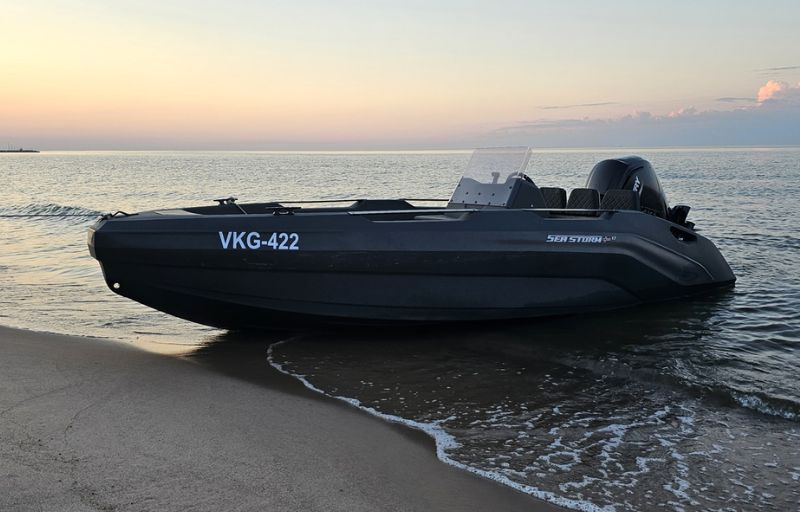 SeaStorm Advantage 17
