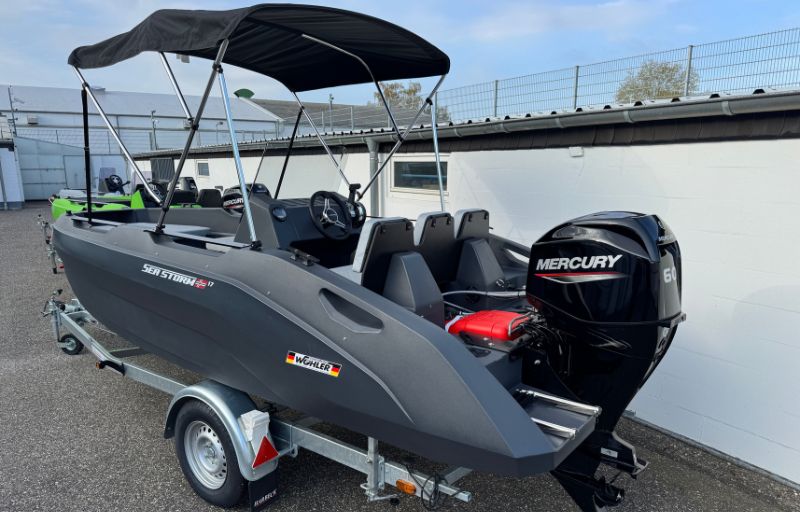 SeaStorm Advantage 17